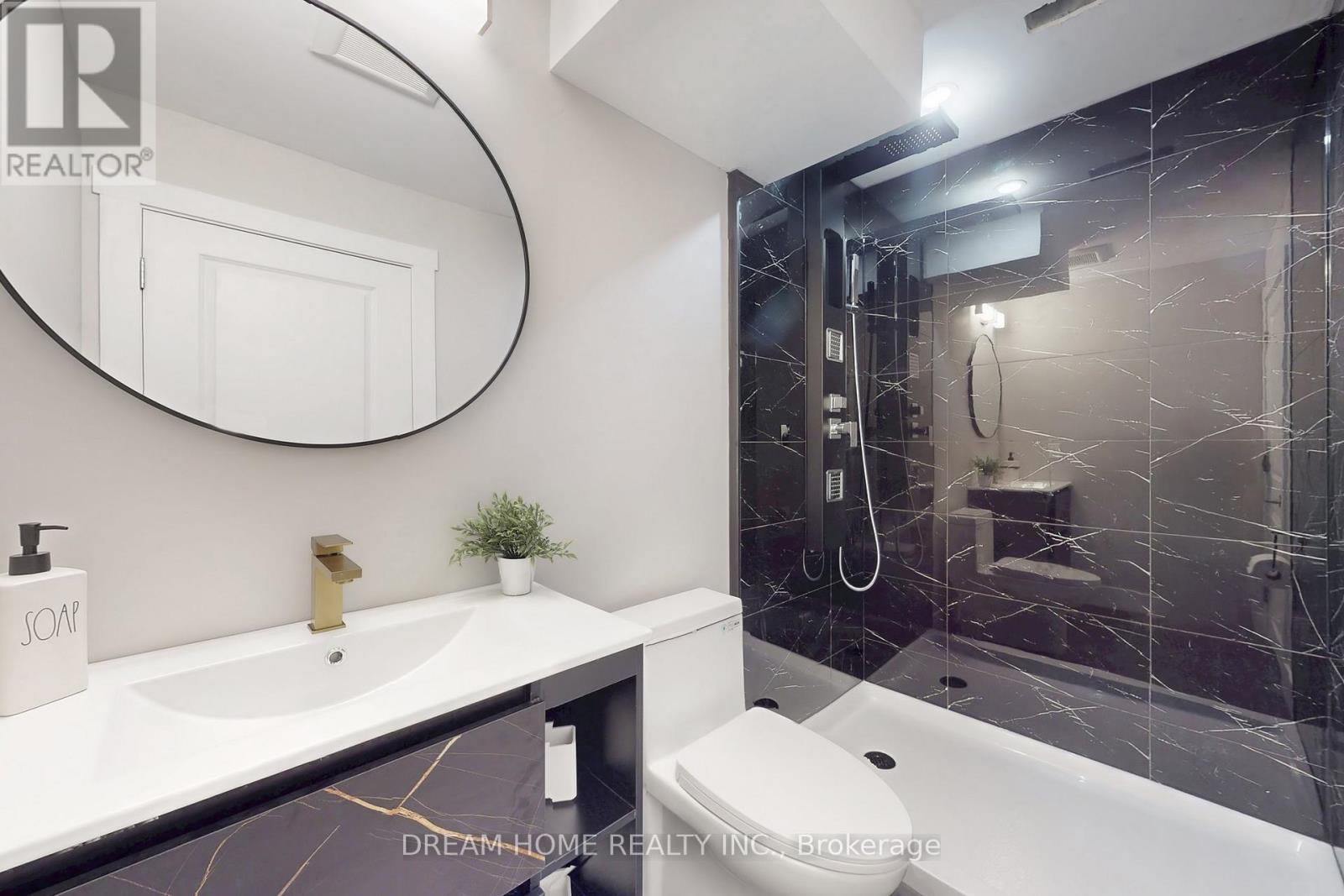 47 Venetian Crescent, Vaughan, Ontario  L4L 5E6 - Photo 30 - N12441933