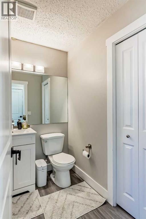 3920 44 Avenue Ne, Calgary, Alberta  T1Y 5V8 - Photo 9 - A2250890