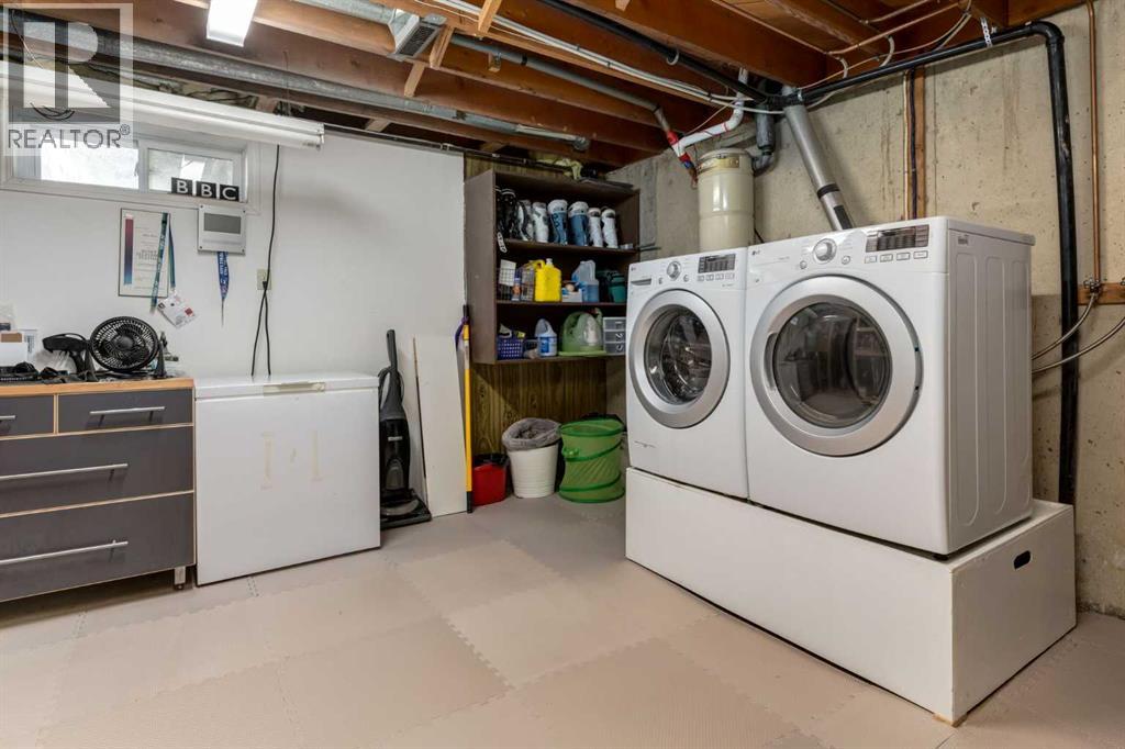 31 Silverstone Bay Nw, Calgary, Alberta  T3B 4Y8 - Photo 39 - A2259037