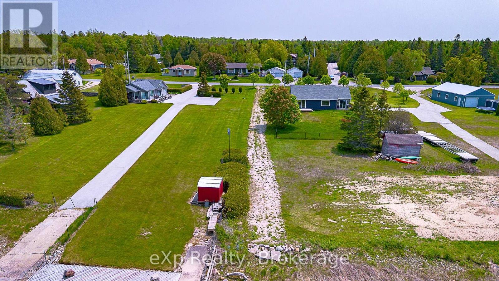 Pt Lt 92 Pt 34 Baywatch Drive, Northern Bruce Peninsula, Ontario  N0H 2T0 - Photo 12 - X12441957
