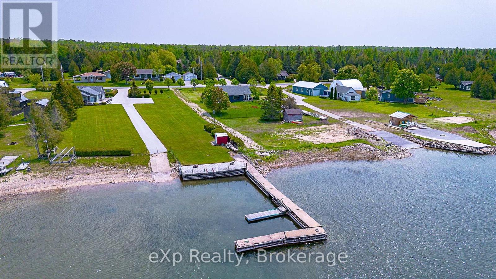 Pt Lt 92 Pt 34 Baywatch Drive, Northern Bruce Peninsula, Ontario  N0H 2T0 - Photo 13 - X12441957
