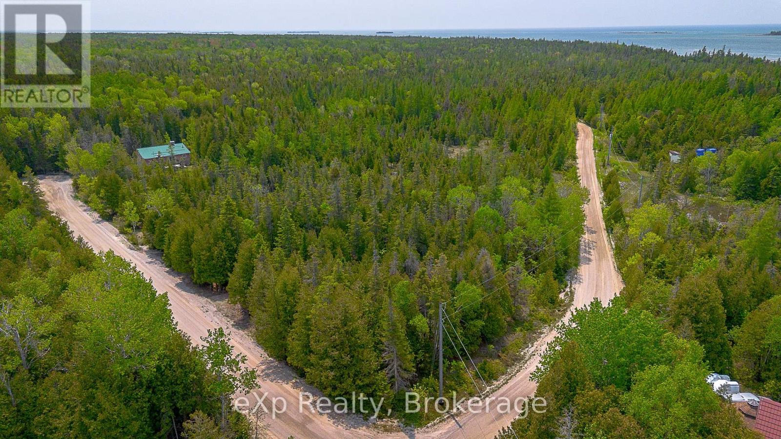 Pt Lt 92 Pt 34 Baywatch Drive, Northern Bruce Peninsula, Ontario  N0H 2T0 - Photo 2 - X12441957