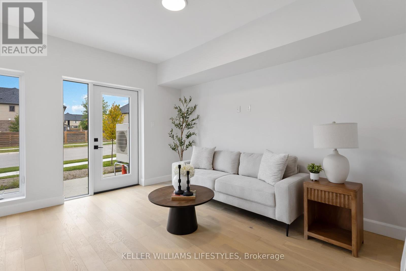 B117 - 2082 Lumen Drive, London South, Ontario  N6K 0L3 - Photo 34 - X12441944