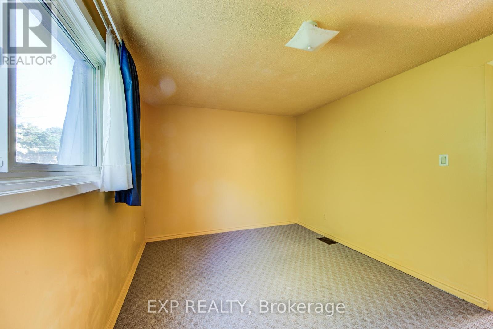 22 - 383 Edinburgh Street S, Guelph (Dovercliffe Park/old University), Ontario  N1G 2K7 - Photo 29 - X12441926