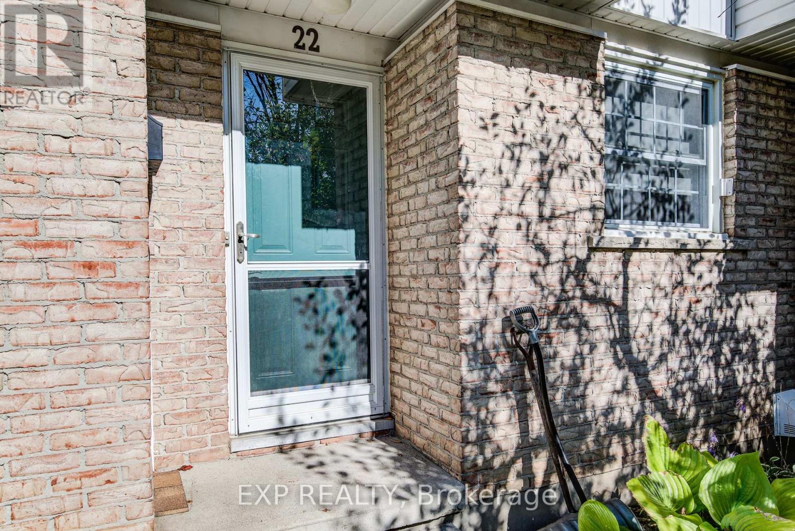 22 - 383 Edinburgh Street S, Guelph (Dovercliffe Park/old University), Ontario  N1G 2K7 - Photo 3 - X12441926