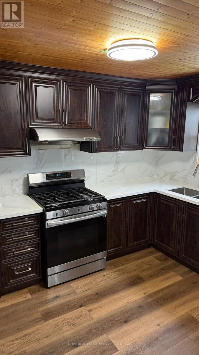 5460 Royal Manor Road, Niagara Falls, Ontario  L2G 1E3 - Photo 14 - X12441928