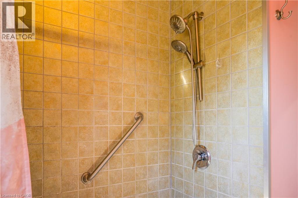 73 Brock Street, Woodstock, Ontario  N4S 3B7 - Photo 30 - 40776073