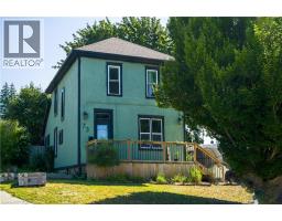73 Brock Street Woodstock - South-4;, Woodstock, Ca