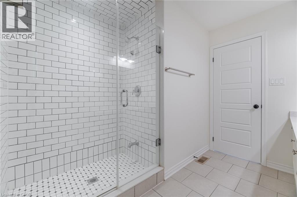 28 Pickett Place, Cambridge, Ontario  N3E 0B4 - Photo 31 - 40776049