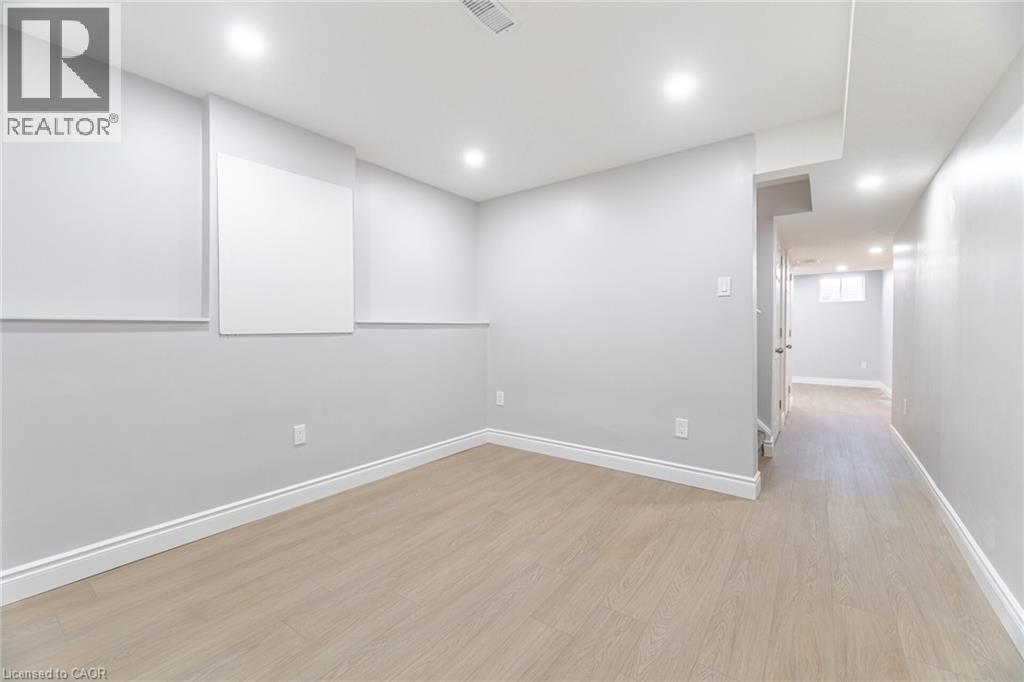 28 Pickett Place, Cambridge, Ontario  N3E 0B4 - Photo 47 - 40776049