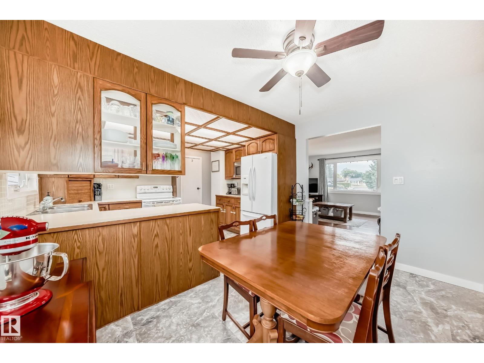 13046 32a St Nw, Edmonton, Alberta  T5A 3E5 - Photo 13 - E4460583