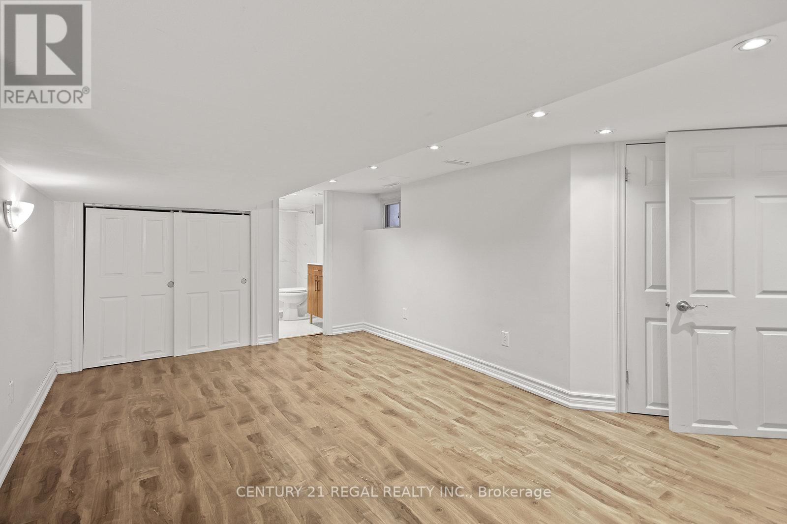 300 Montrose Avenue, Toronto, Ontario  M6G 3G8 - Photo 34 - C12441940