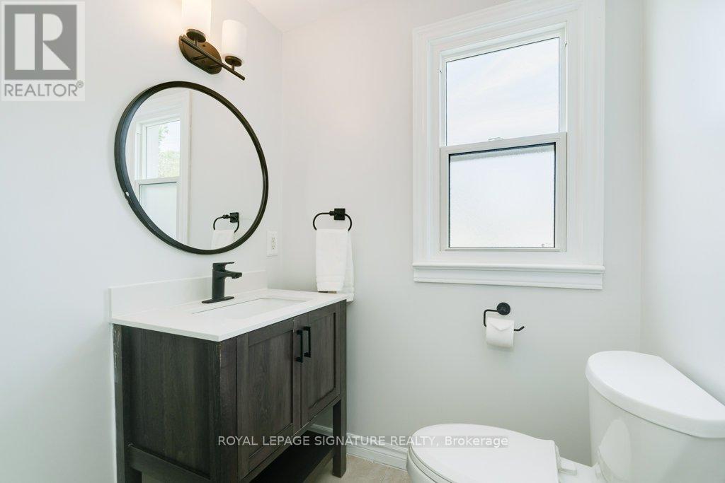 47 Sweeney Drive, Toronto, Ontario  M4A 1T4 - Photo 21 - C12441946