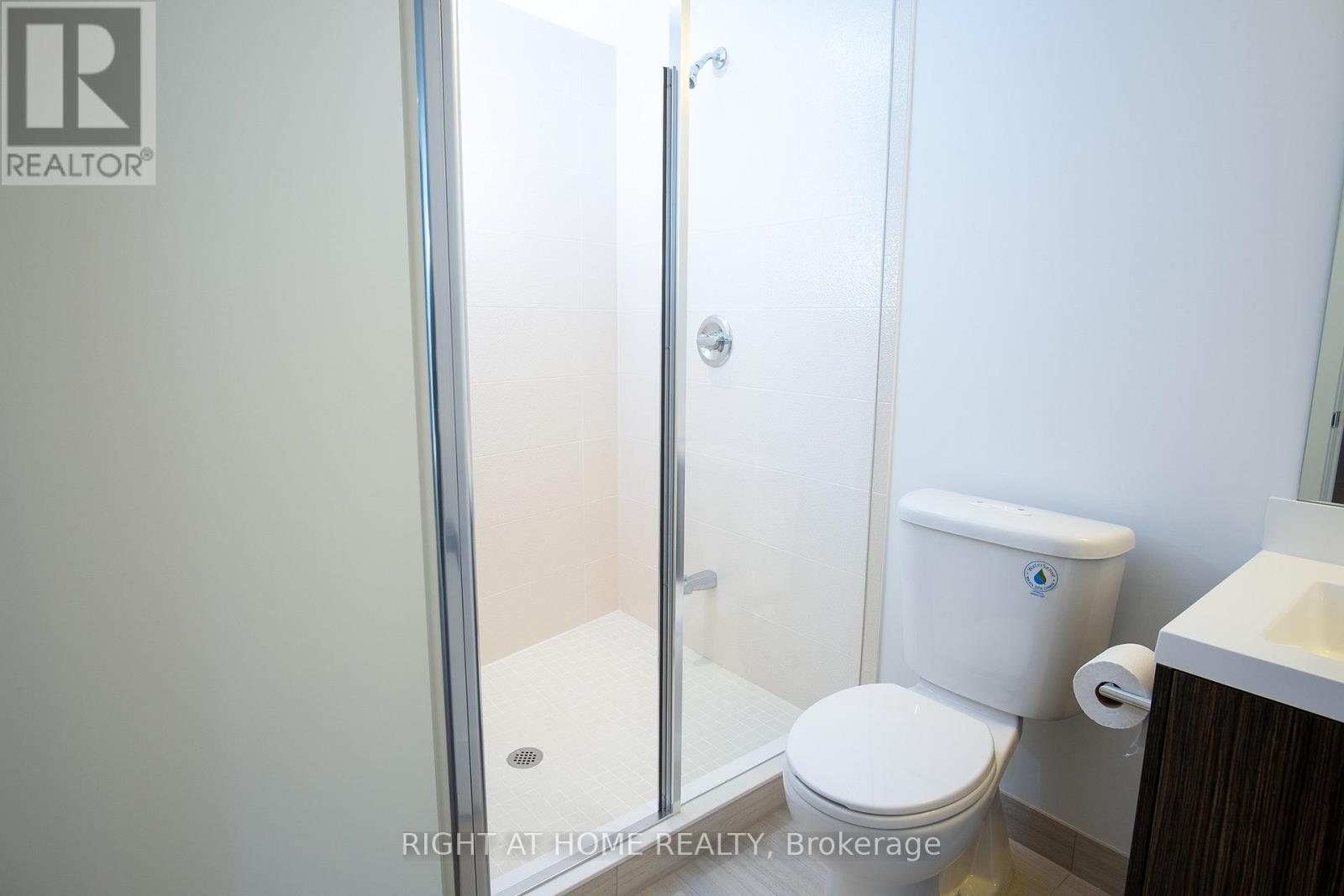 2709 - 10 York St Street, Toronto, Ontario  M5J 0E1 - Photo 5 - C12441949