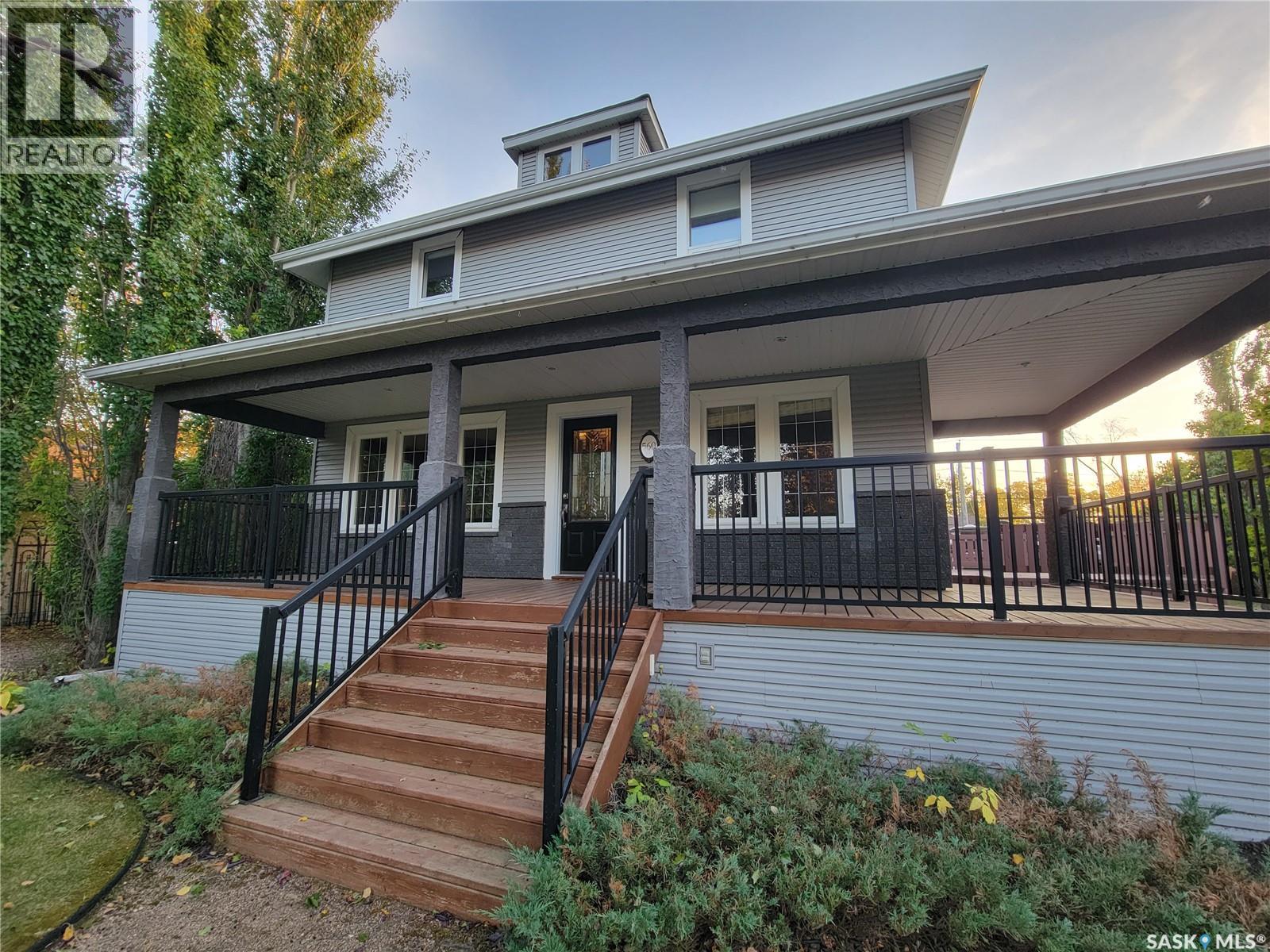 560 4th Avenue E, Unity, Saskatchewan  S0K 4L0 - Photo 4 - SK019715