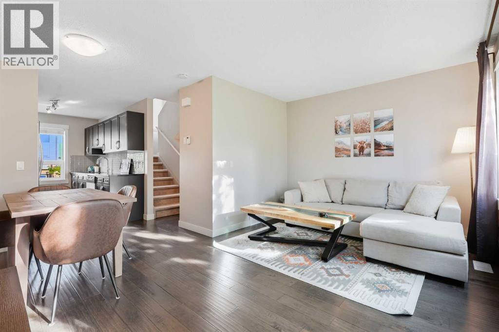 448 Covecreek Circle Ne, Calgary, Alberta  T3K 0W6 - Photo 9 - A2261536