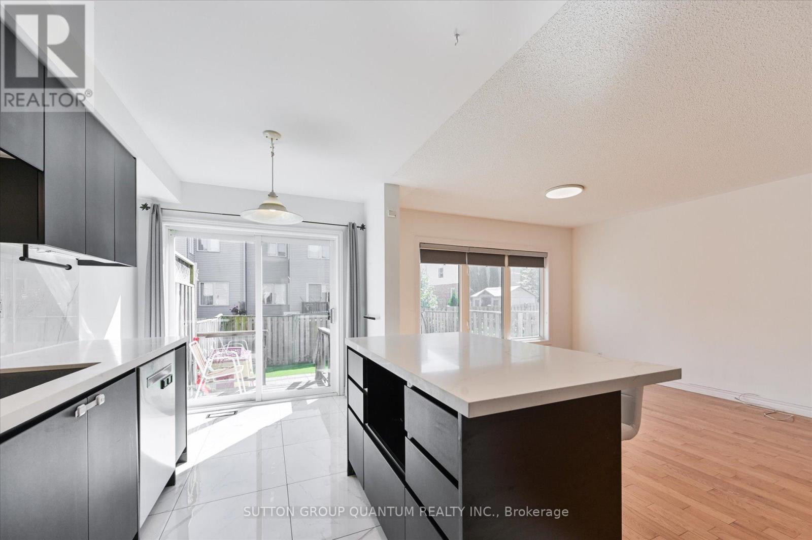 59 Marshview Avenue, Aurora, Ontario  L4G 7W5 - Photo 13 - N12441937