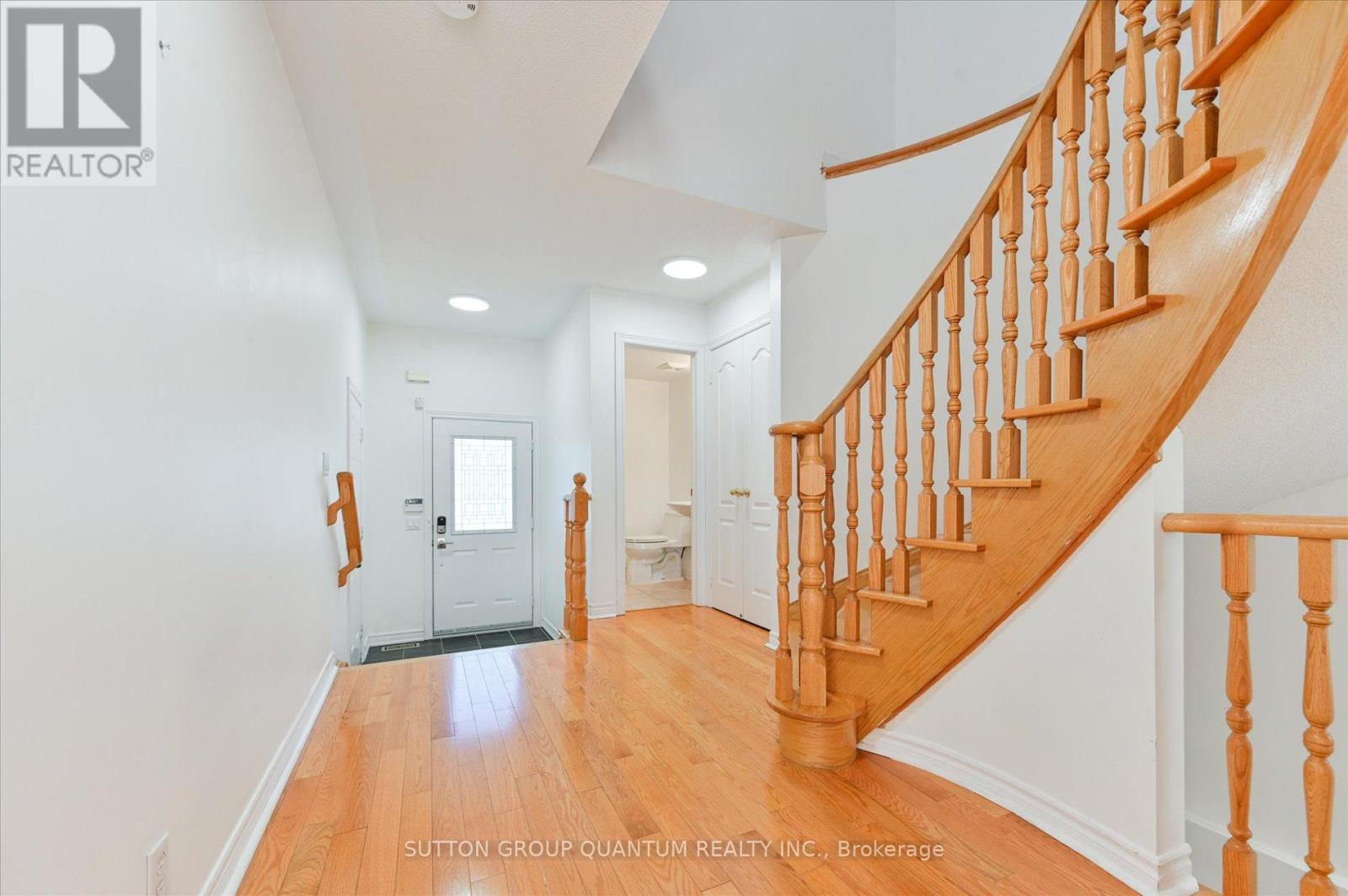 59 Marshview Avenue, Aurora, Ontario  L4G 7W5 - Photo 5 - N12441937