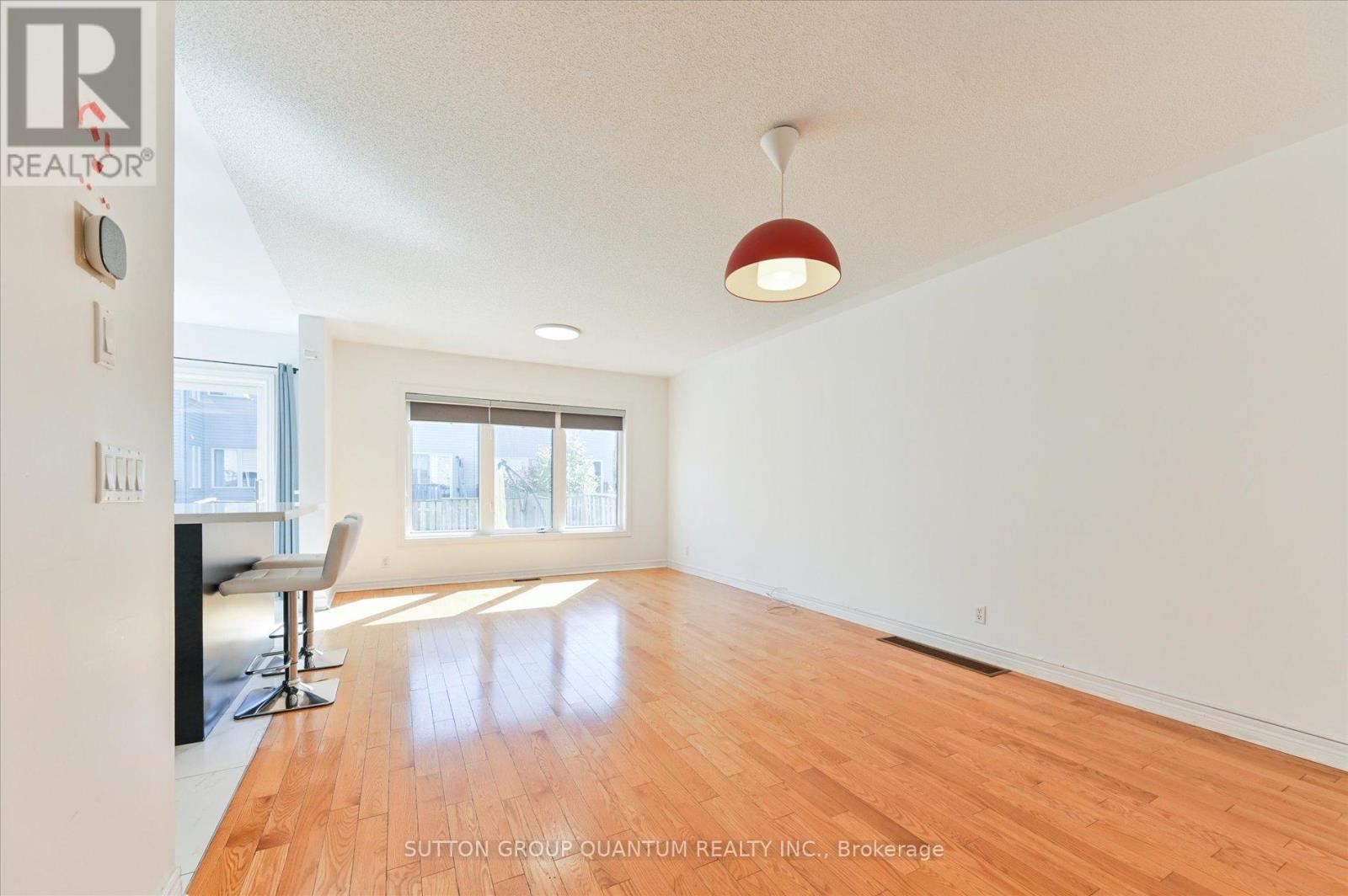 59 Marshview Avenue, Aurora, Ontario  L4G 7W5 - Photo 6 - N12441937