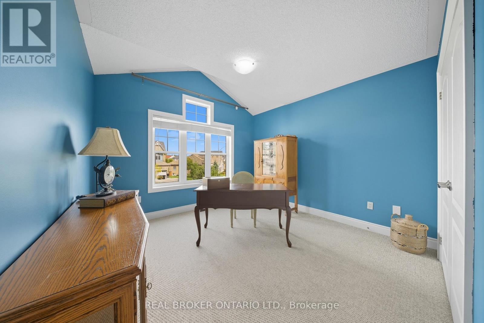 203 Gold Park Gate, Essa, Ontario  L3W 0B5 - Photo 25 - N12441954