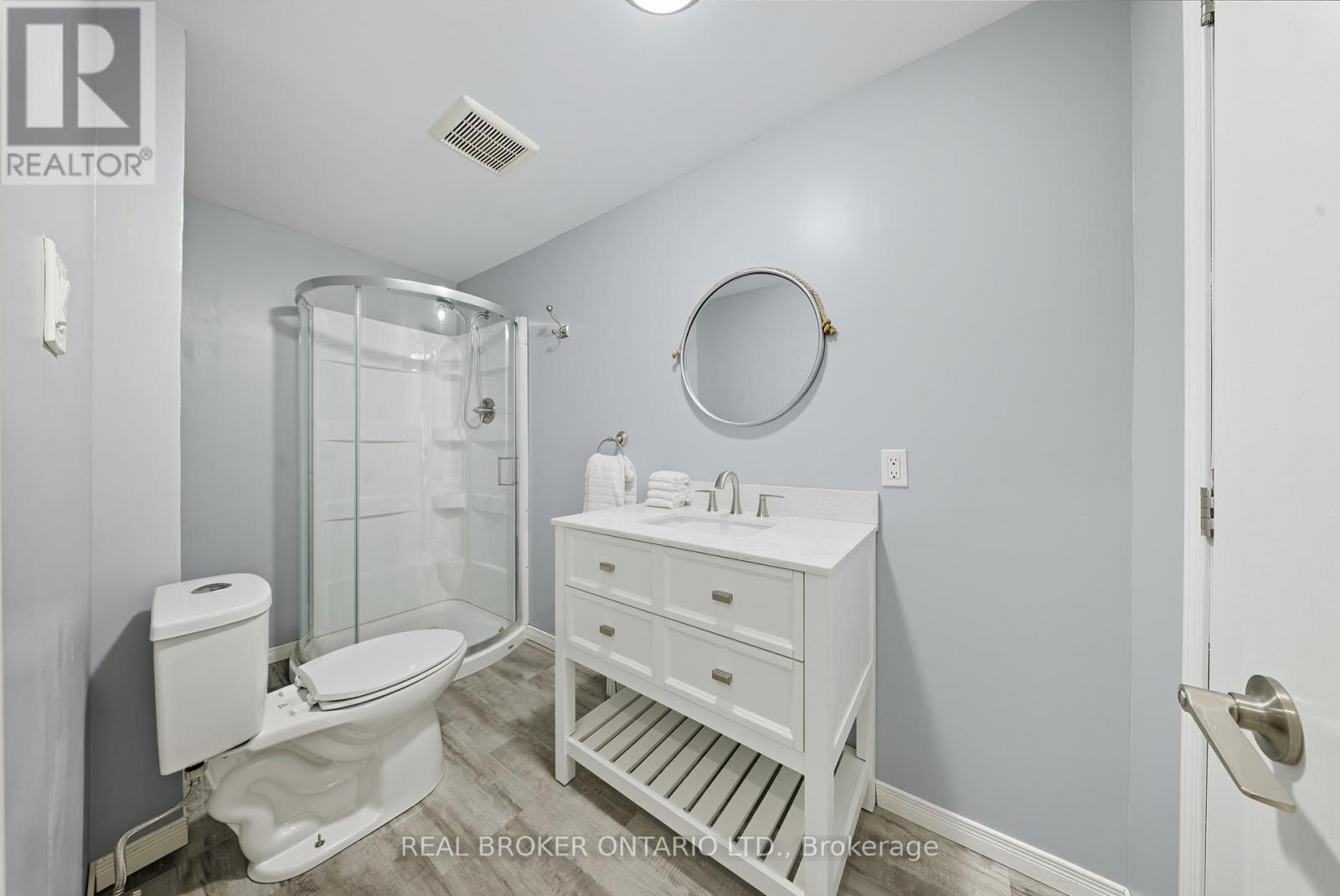203 Gold Park Gate, Essa, Ontario  L3W 0B5 - Photo 28 - N12441954