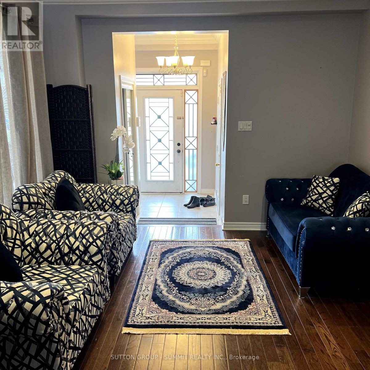 527 Coach Drive, Mississauga, Ontario  L5R 0C3 - Photo 6 - W12441935