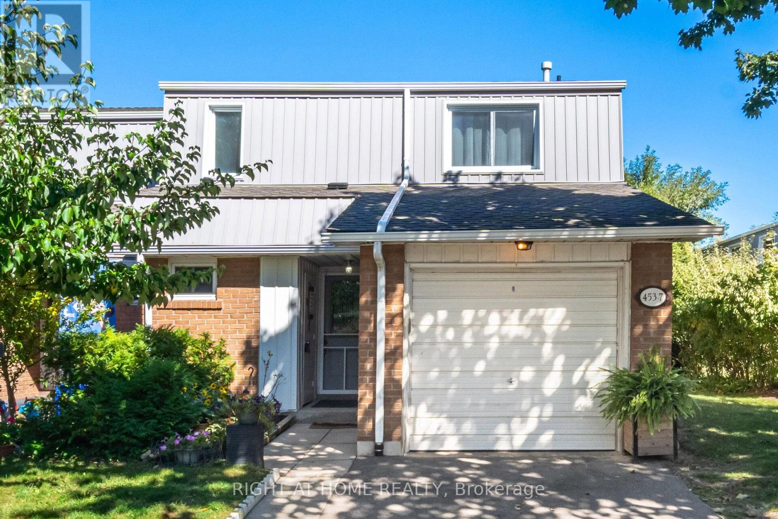 7 - 453 WOODVIEW ROAD, Burlington, Ontario
