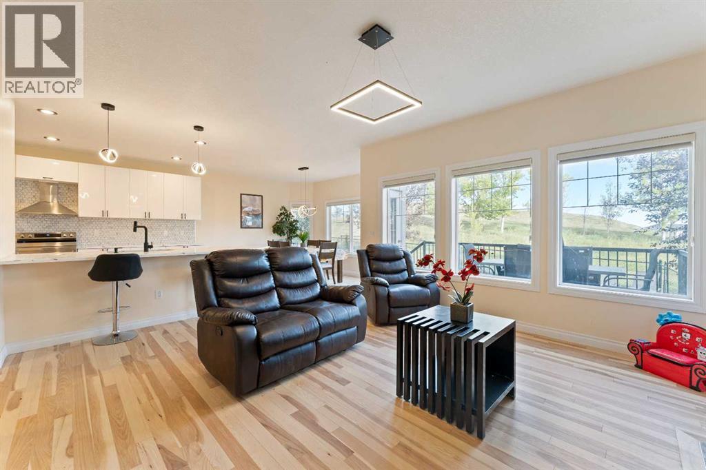 20 Sherwood Circle Nw, Calgary, Alberta  T3R 1R2 - Photo 15 - A2255657