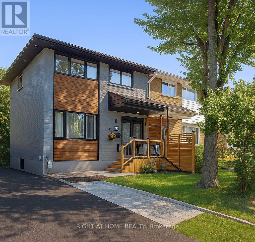 347 Zephyr Avenue, Ottawa, Ontario  K2B 5Z9 - Photo 2 - X12441971