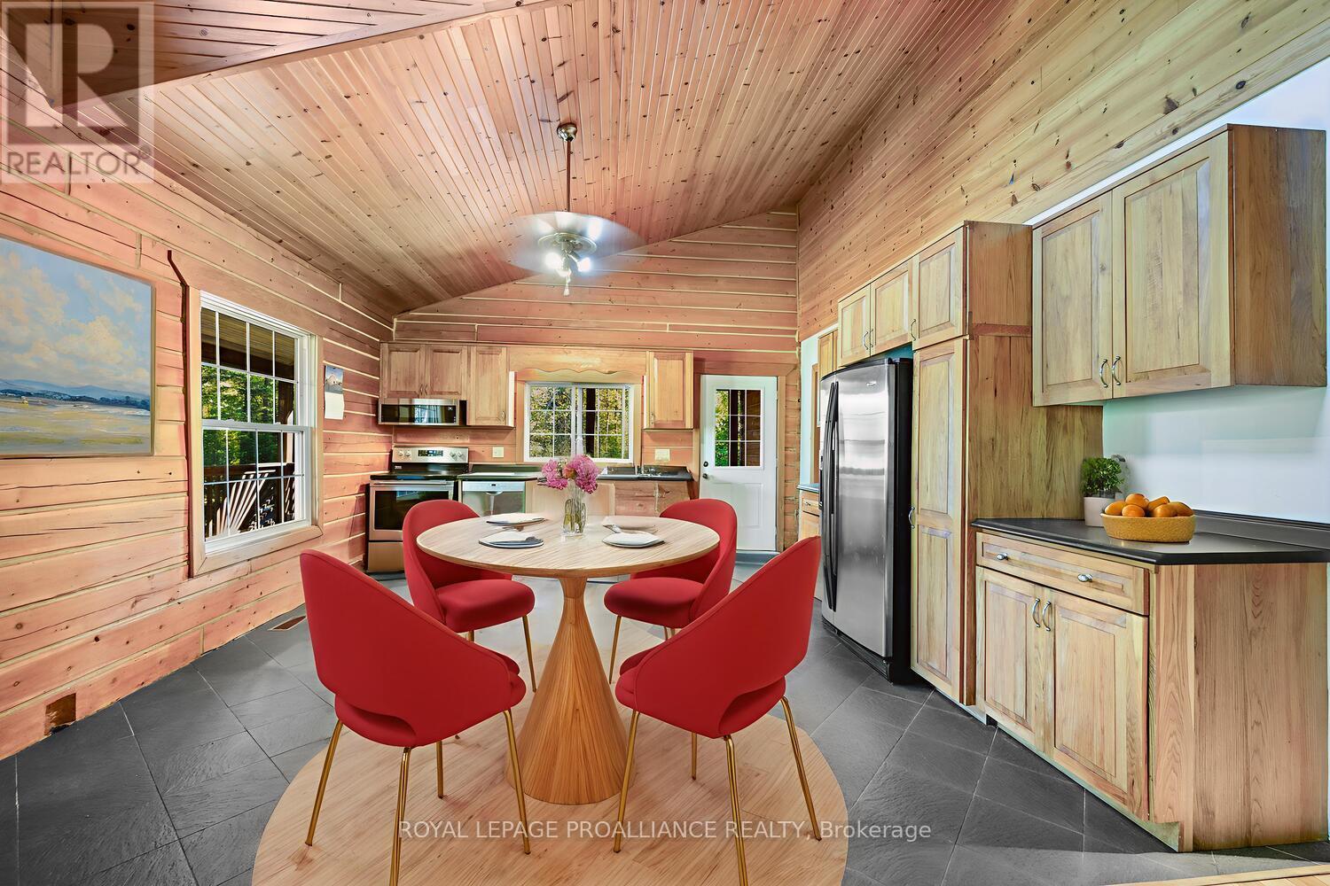 9118 County 44 Road, Edwardsburgh/cardinal, Ontario  K0E 1X0 - Photo 12 - X12441963