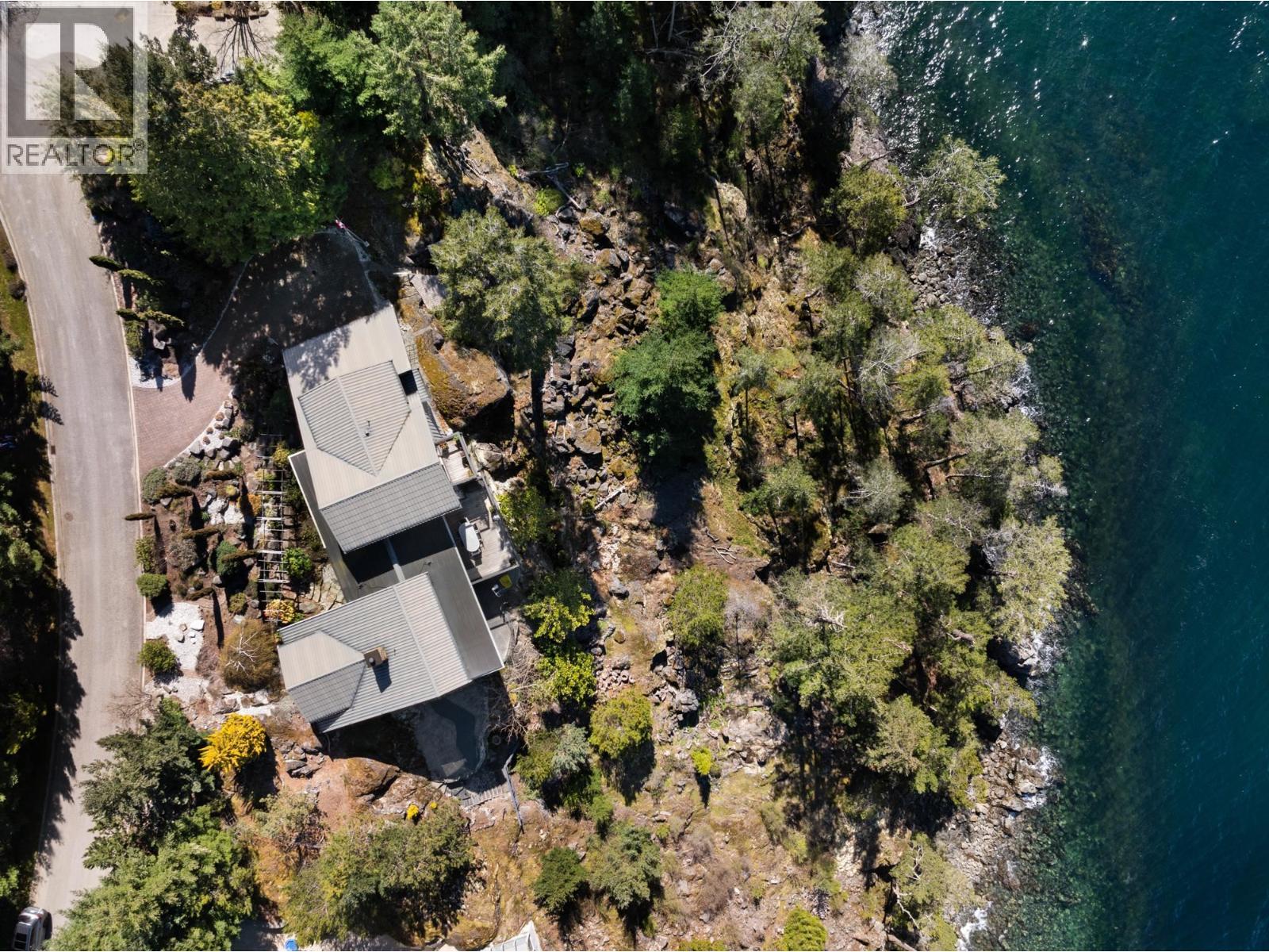 9987 Welcome Wynd, Halfmoon Bay, British Columbia  V7Z 1G5 - Photo 37 - R2997026