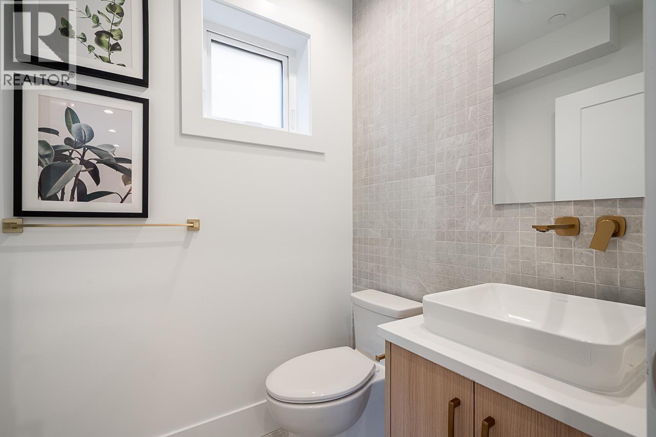 1 1816 E 3rd Avenue, Vancouver, British Columbia  V5N 1H2 - Photo 7 - R3054585