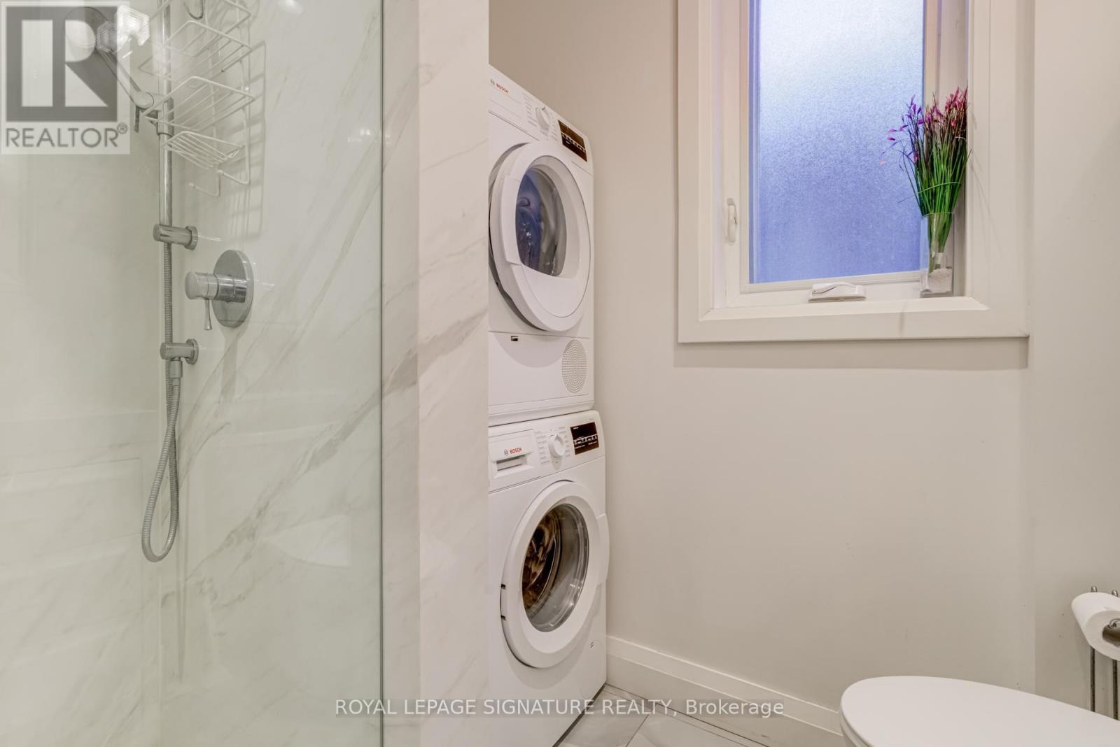 432 Crawford St Street, Toronto, Ontario  M6G 3J6 - Photo 15 - C12441962