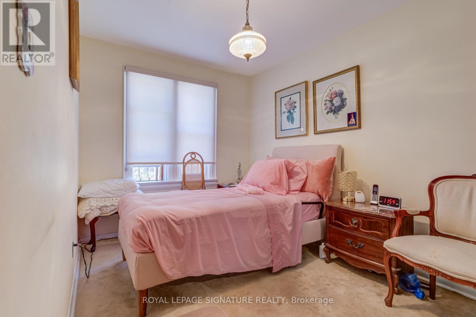432 Crawford St Street, Toronto, Ontario  M6G 3J6 - Photo 8 - C12441962
