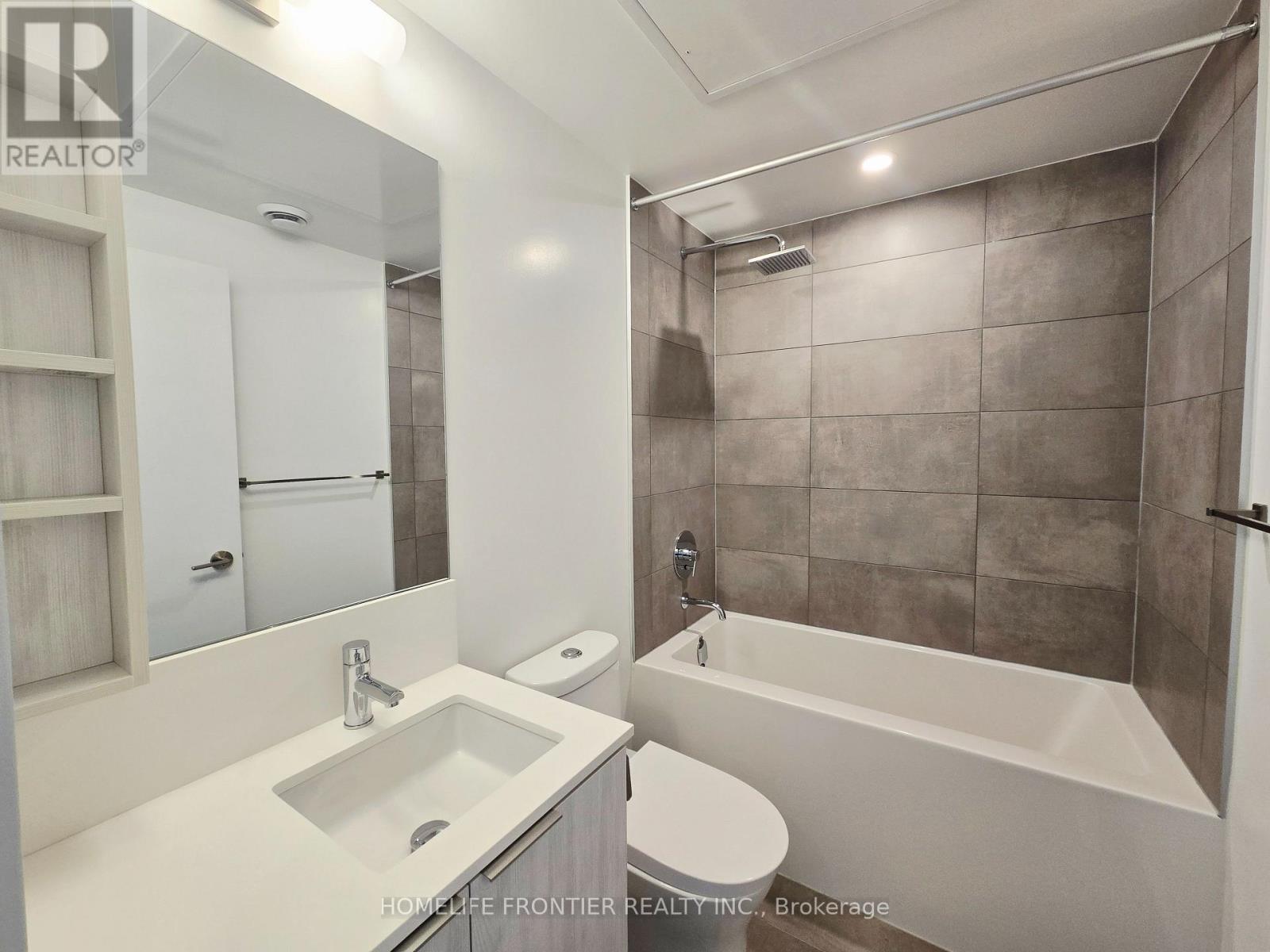 4807 - 8 Wellesley Street W, Toronto, Ontario  M4Y 0J5 - Photo 6 - C12439536