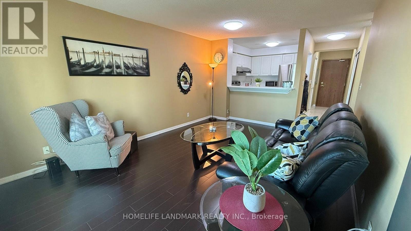1912 - 1 Lee Centre Drive, Toronto, Ontario  M1H 3J2 - Photo 6 - E12441965