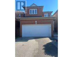 5 BALLYMORE DRIVE, Aurora, Ontario