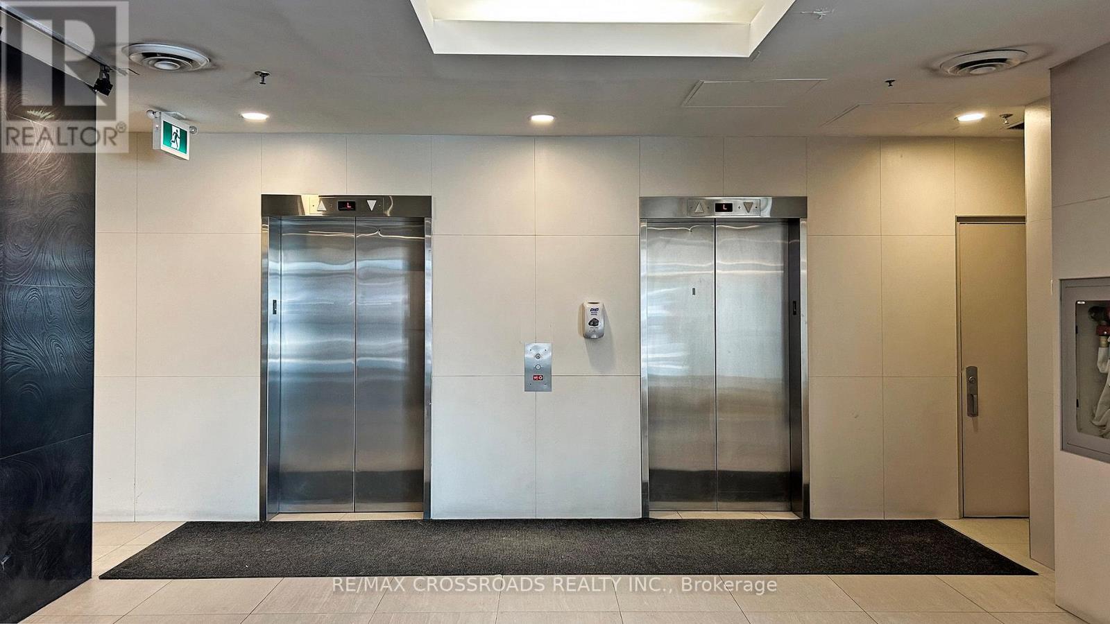 Phk - 7368 Yonge Street, Vaughan, Ontario  L4J 8H9 - Photo 10 - N12441972