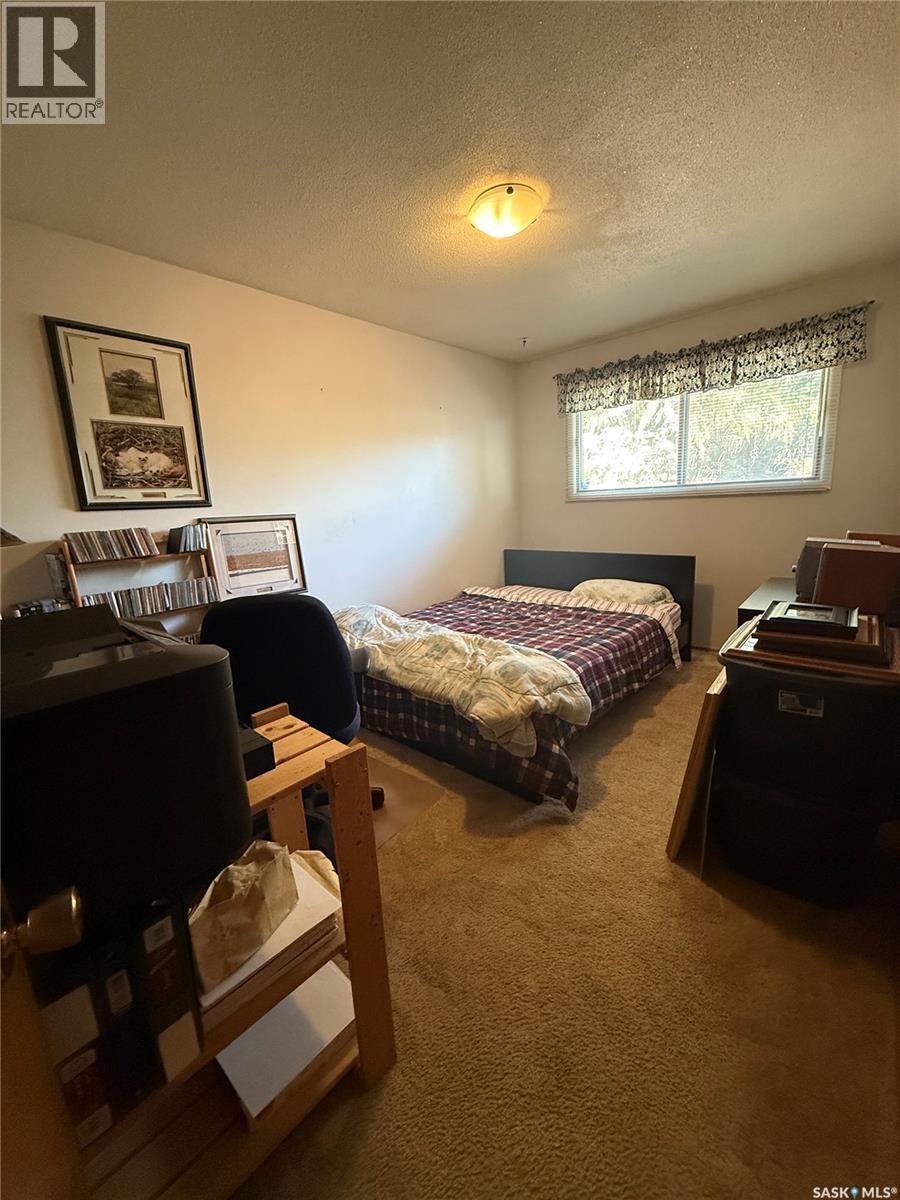 1236 Y Avenue N, Saskatoon, Saskatchewan  S7L 3L7 - Photo 4 - SK019859