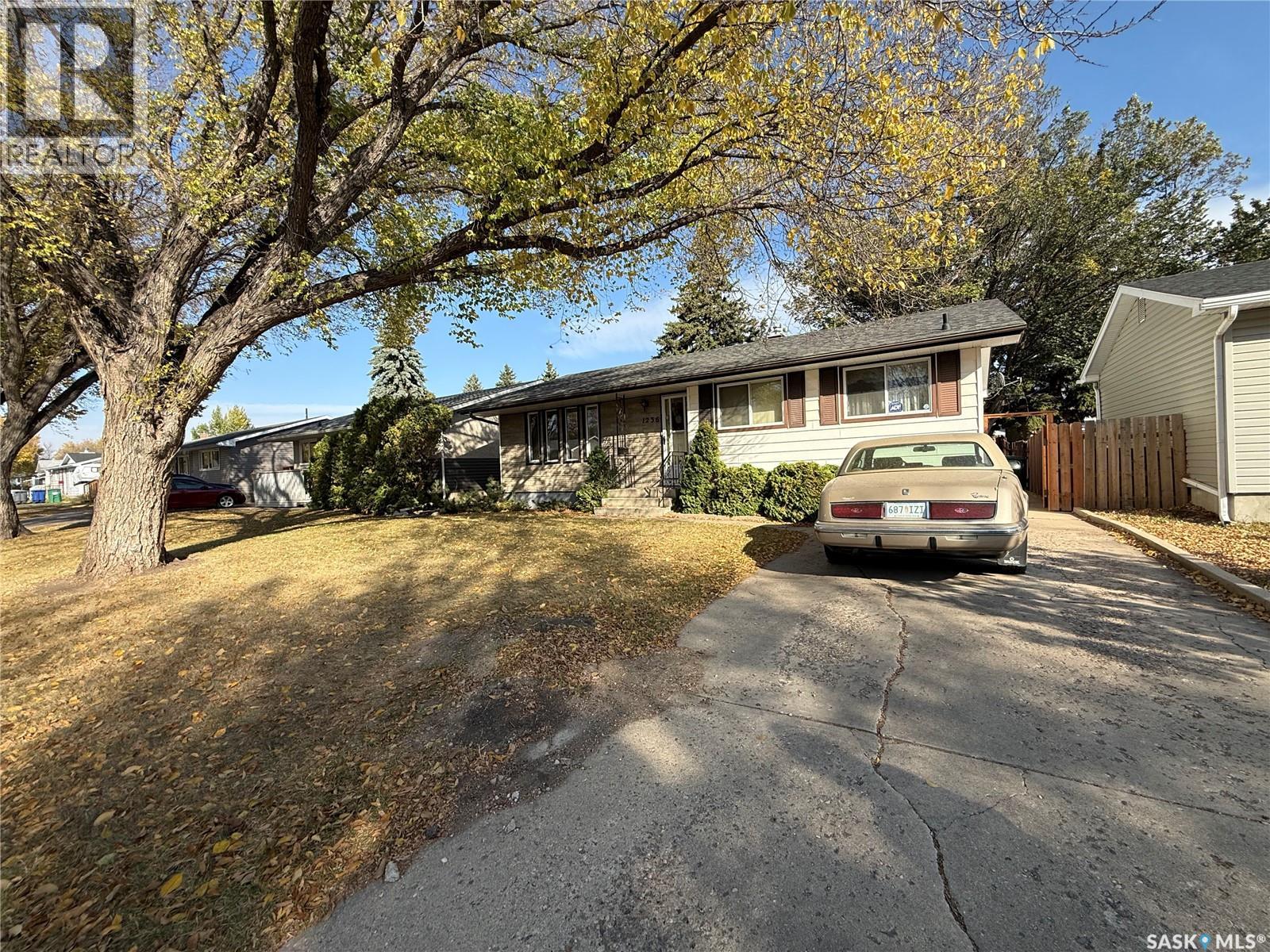 1236 Y Avenue N, Saskatoon, Saskatchewan  S7L 3L7 - Photo 24 - SK019859