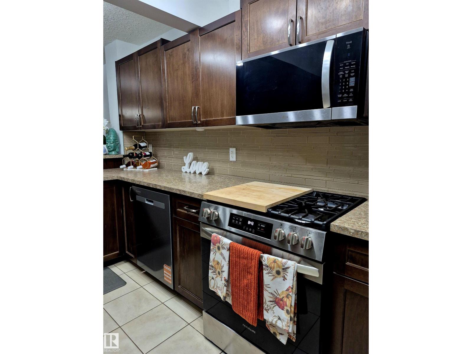 111 51 Sw Sw, Edmonton, Alberta  T6X 0Z7 - Photo 4 - E4460587