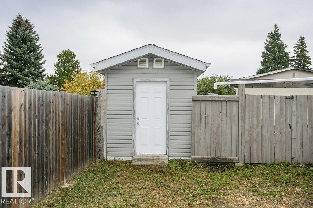 15219 93 St Nw, Edmonton, Alberta  T5E 3V1 - Photo 48 - E4460588