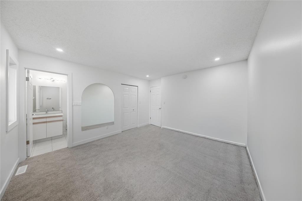 44 Prelest Place, Winnipeg, Manitoba  R2P 2R3 - Photo 19 - 202525750