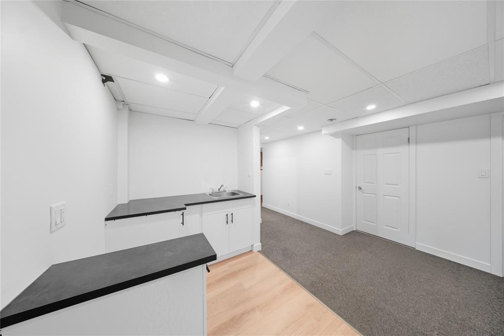 44 Prelest Place, Winnipeg, Manitoba  R2P 2R3 - Photo 30 - 202525750