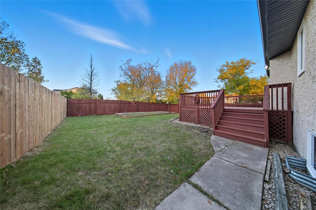 44 Prelest Place, Winnipeg, Manitoba  R2P 2R3 - Photo 38 - 202525750