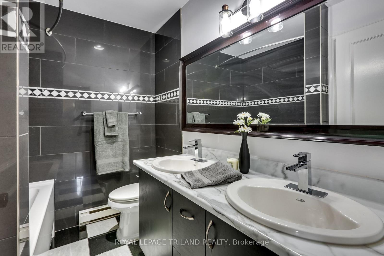 77 - 703 Windermere Road, London North, Ontario  N5X 2P1 - Photo 43 - X12441979