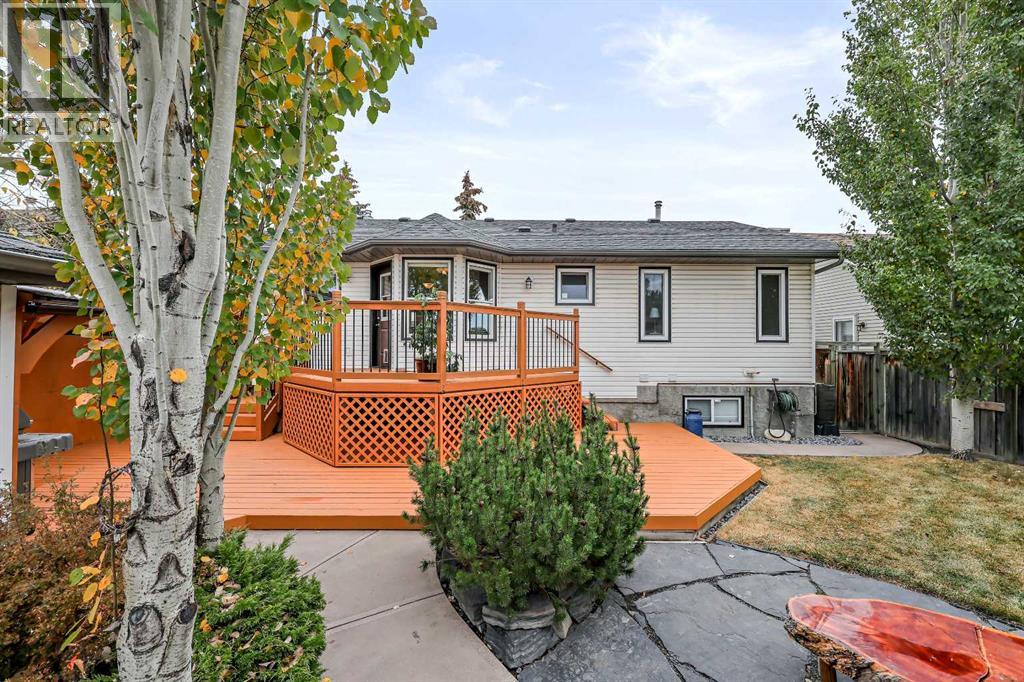 87 Quigley Drive, Cochrane, Alberta  T4C 1L5 - Photo 36 - A2261383