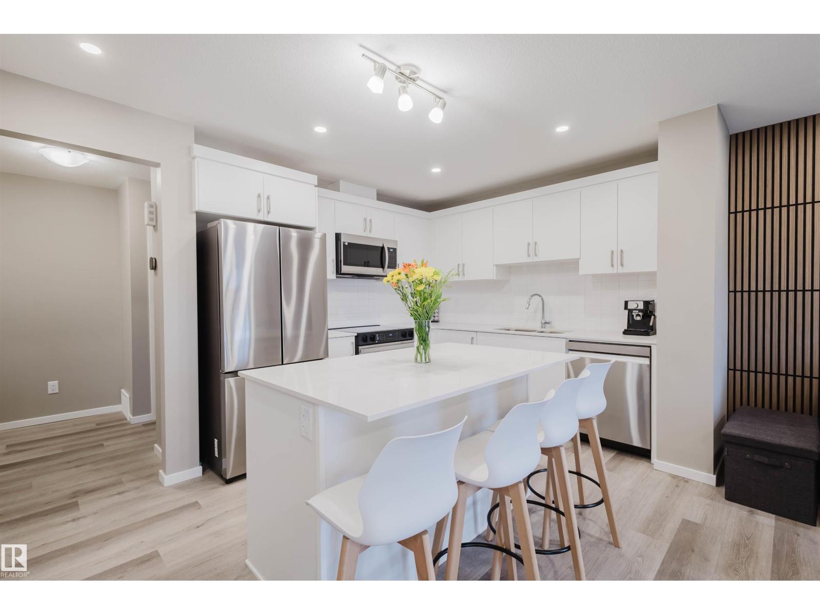 20808 19 Av Nw, Edmonton, Alberta  T6M 1R5 - Photo 10 - E4460590