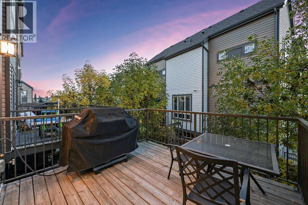 174 Copperpond Villas Se, Calgary, Alberta  T2Z 5B8 - Photo 11 - A2261881