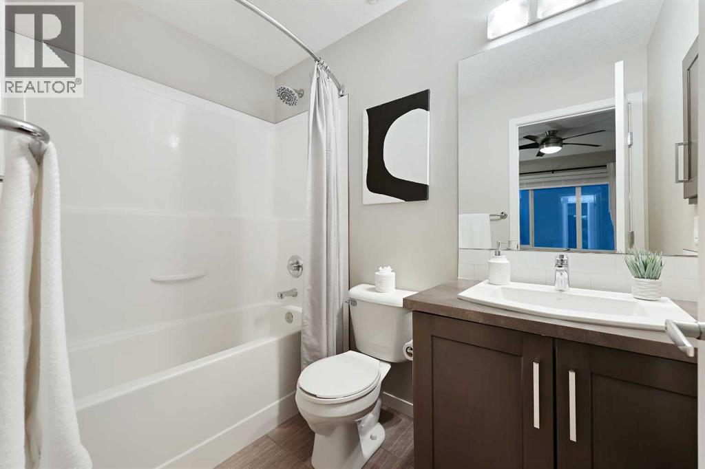 174 Copperpond Villas Se, Calgary, Alberta  T2Z 5B8 - Photo 19 - A2261881